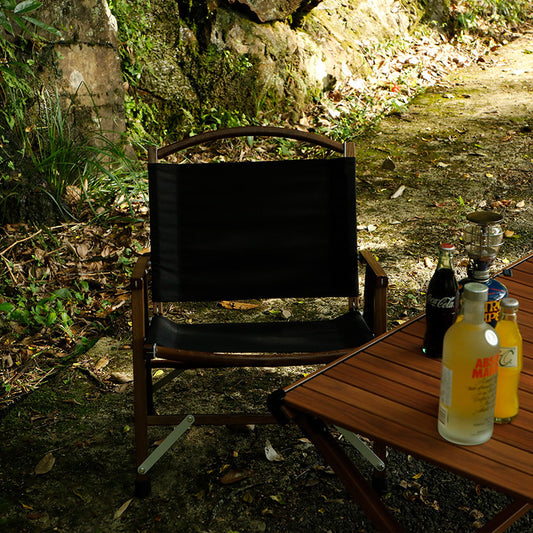 無垢材カーミットチェア|折りたたみ式で持ち運び便利、屋外で味わう上質なくつろぎ