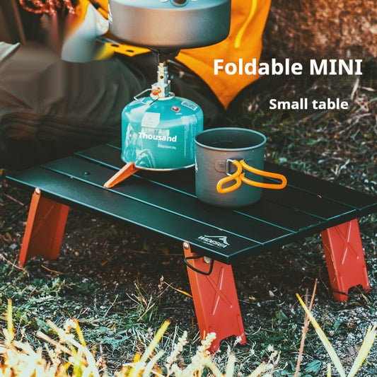 アウトドア折りたたみアルミテーブル|軽量×頑丈!キャンプやピクニックに最適な携帯テーブル