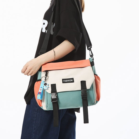 カジュアルショルダーバッグ|毎日にちょうどいい!軽量&シンプルで使いやすい万能バッグ