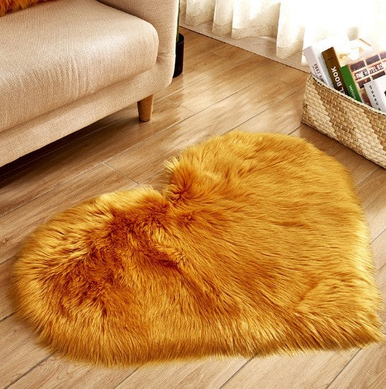 Fluffy heart shaped carpet, non-slip mat, floor mat, blanket, sofa cushion, foot mat, carpet for living room home decor