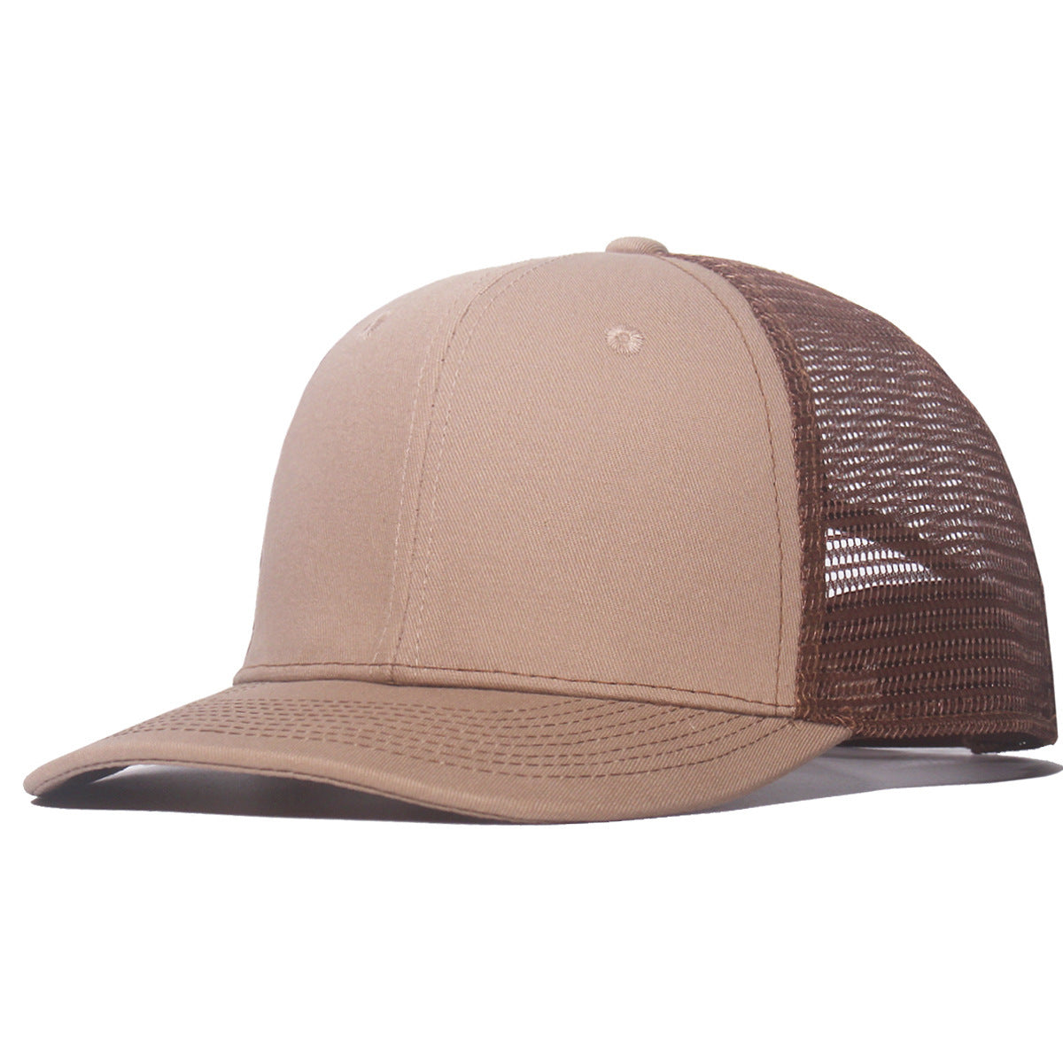 Breathable peaked cap with slightly curved wide brim