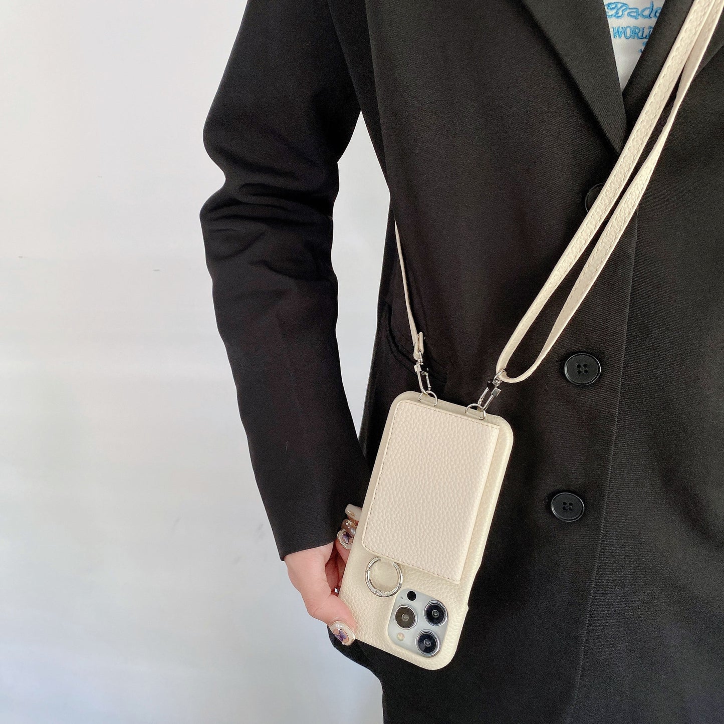 ショルダー付きスマホケース｜手ぶらで安心♪お出かけをもっと自由にスマートに