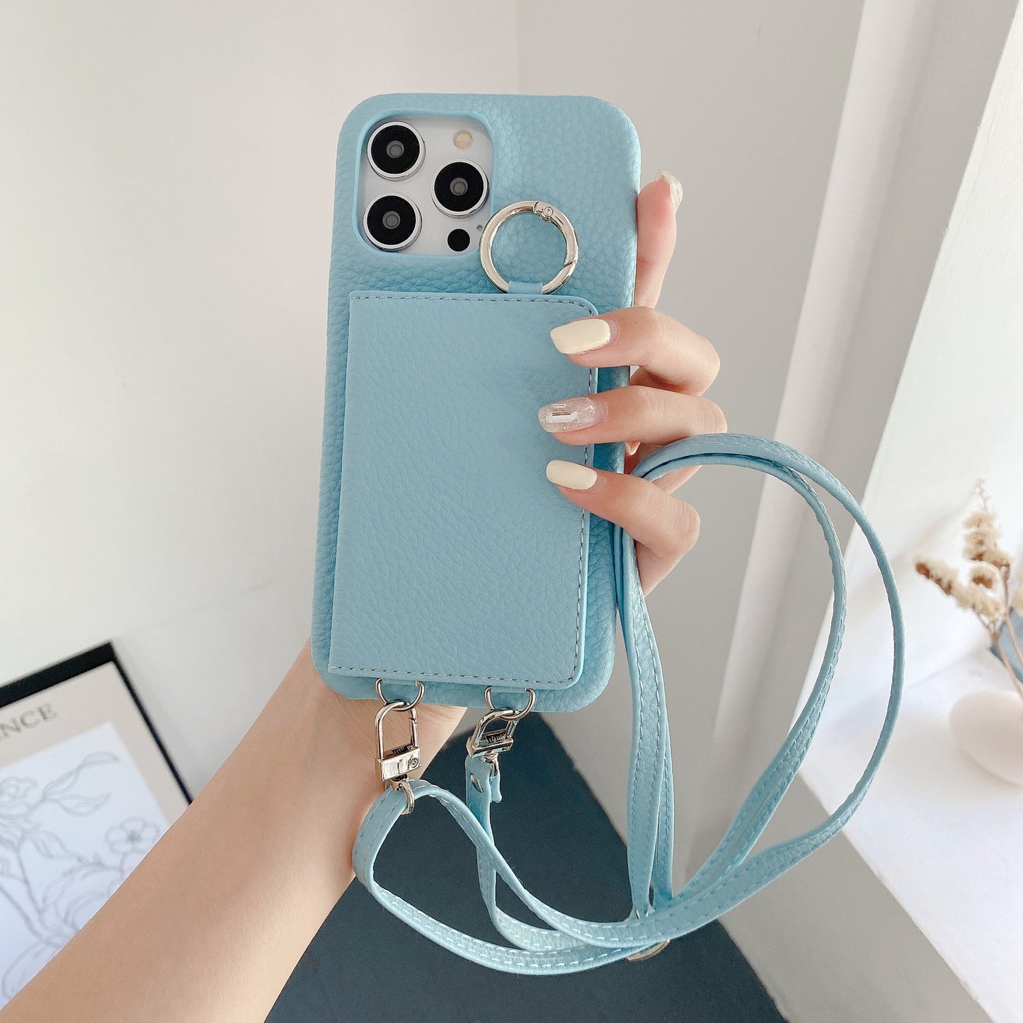 ショルダー付きスマホケース｜手ぶらで安心♪お出かけをもっと自由にスマートに